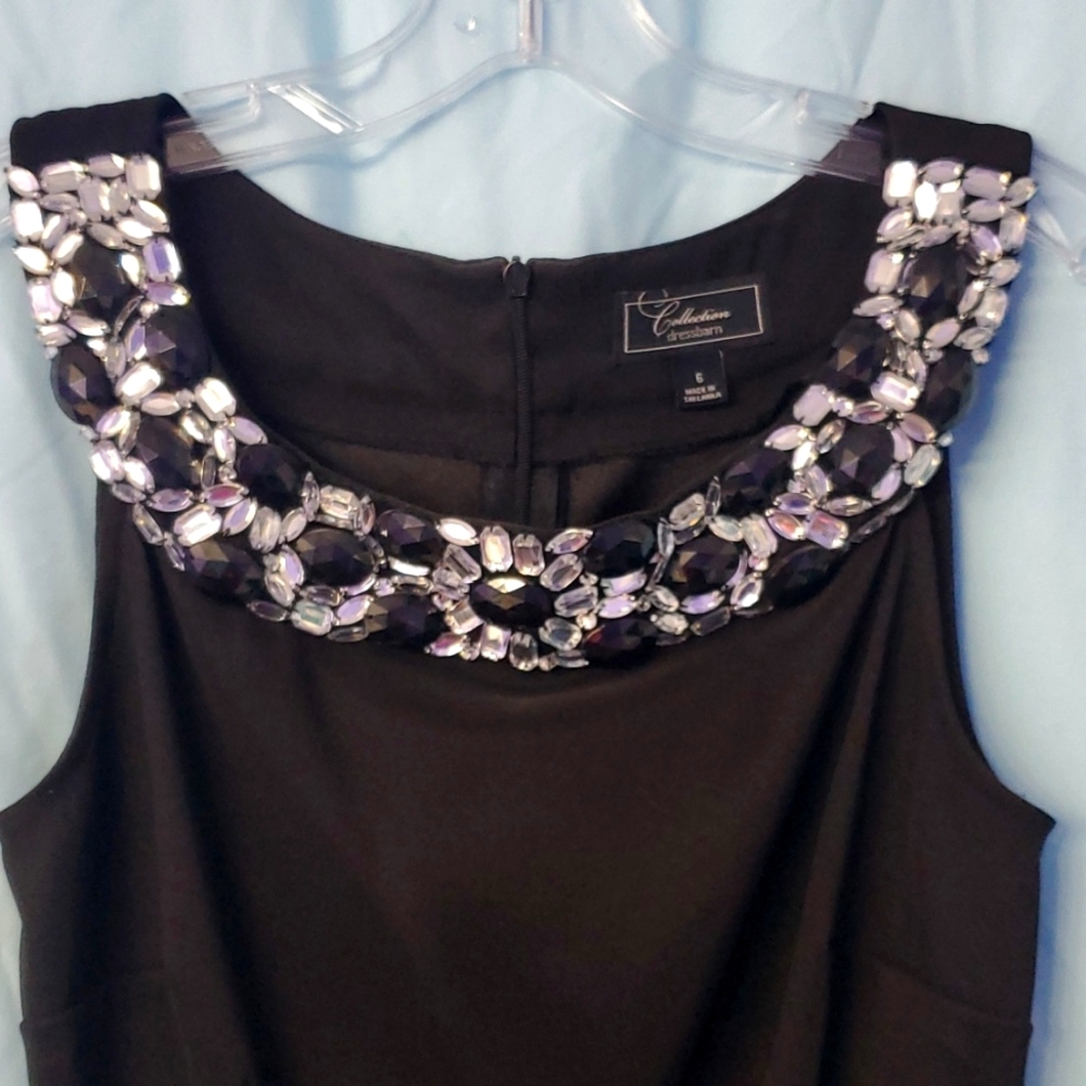 Womens LBD sz 6 🖤 Midi cocktail dress, jeweled neckline, PERFECT condition 😍 - Picture 2 of 11